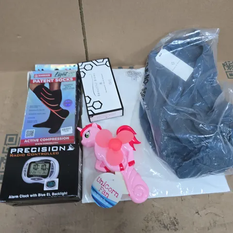 APPROXIMATELY 20 ASSORTED ITEMS TO INCLUDE MASION DE NIMES DRESS, SANKOM PATENT SOCKS, PRECISION RADIO ALARM CLOCK, ETC