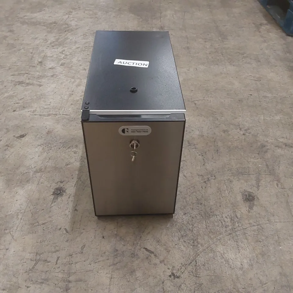 VITRIFRIGO COMMERCIAL MILK CHILLER FOR COFFEE MACHINE
