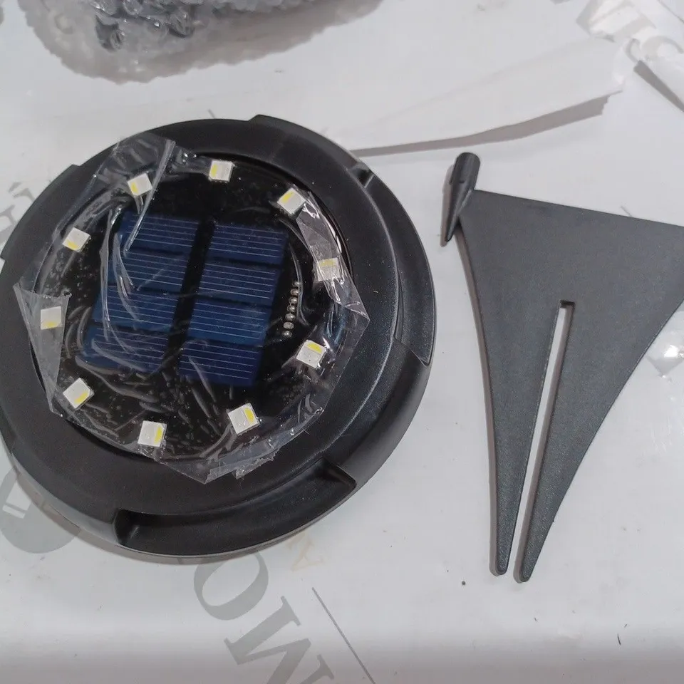 BOXED BELL & HOWELL DUAL FUNCTION SET OF 6 10 LED ULTIMATE DISK LIGHTS, BLACK