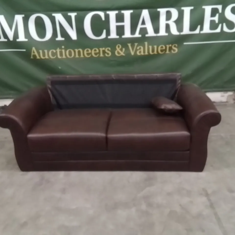 QUALITY DESIGNER LEATHER ROLL ARM SOFA (BACK CUSHIONS MISSING)