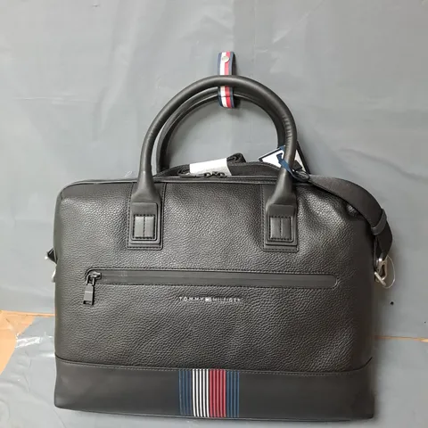 TOMMY HILFIGER TRANSIT COMPUTER BAG IN NAVY