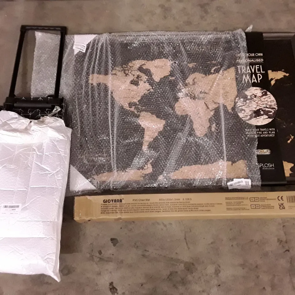 PALLET OF ASSORTED PRODUCTS INCLUDING TRAVEL MAP, PVC CHAIR MAT, SHOPPING BAG, TOILET SEAT