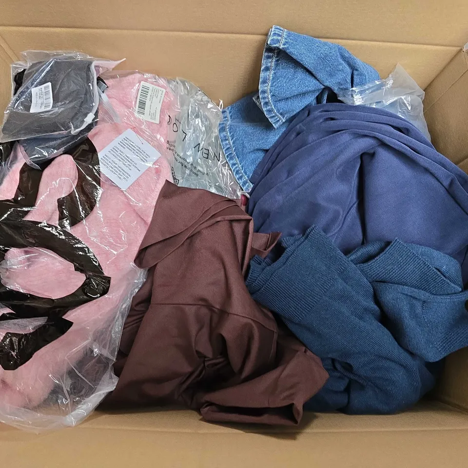 LARGE BOX OF APPROXIMATELY 20 ASSORTED CLOTHING ITEMS IN VARIOUS SIZES, STYLES AND COLOUR 