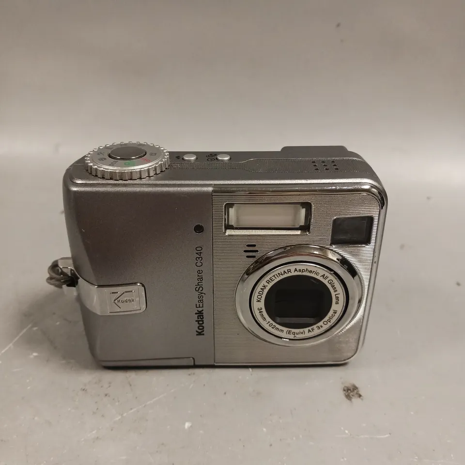 KODAK EASY-SHARE C340 DIGITAL CAMERA 