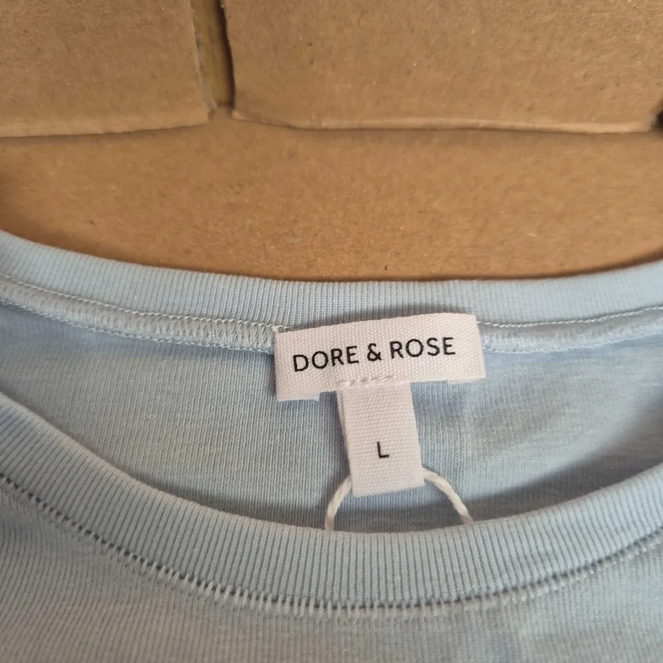 DORE & ROSE LIGHT BLUE TWO-PIECE LOUNGE SET – TOP & SHORTS, UK L