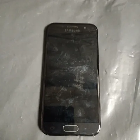 SAMSUNG GALAXY A3 SMARTPHONE