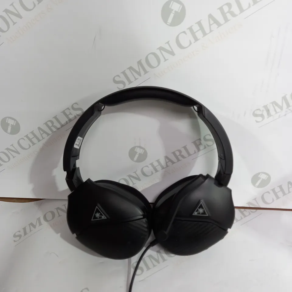 BOXED MULTIPLATFORM TURTLE BEACH RECON200 GEN 2 WIRED HEADSET 