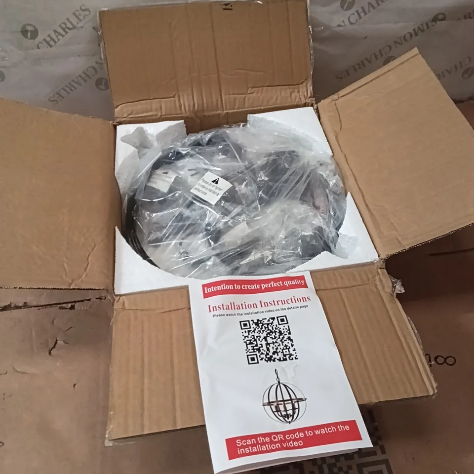 BOXED HANGING LIGHT - BLACK (1 BOX)