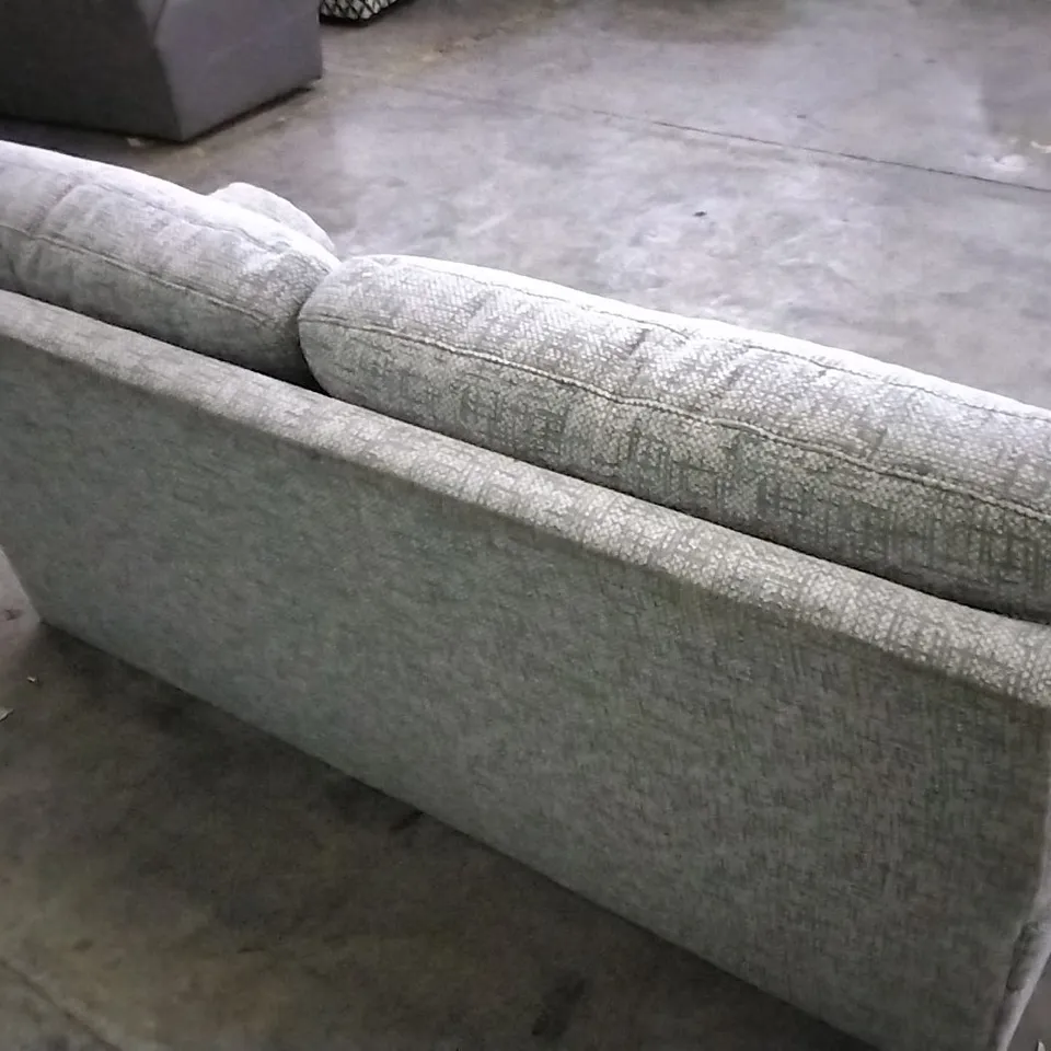 QUALITY BRITISH DESIGNED & MANUFACTURED G PLAN LIGHT GREY PATTERNED FABRIC 3 SEATER SOFA