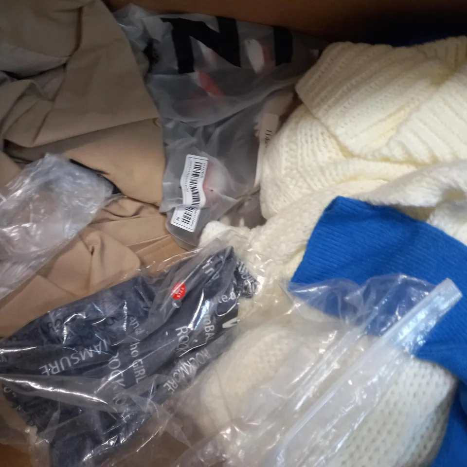 BOX OF APPROXIMATELY 10 ASSORTED CLOTHING AND FASHION ITEMS OF VARIOUS COLOURS AND STYLES TO INCLUDE SHEILAY, MISSY SOCIAL, ETC
