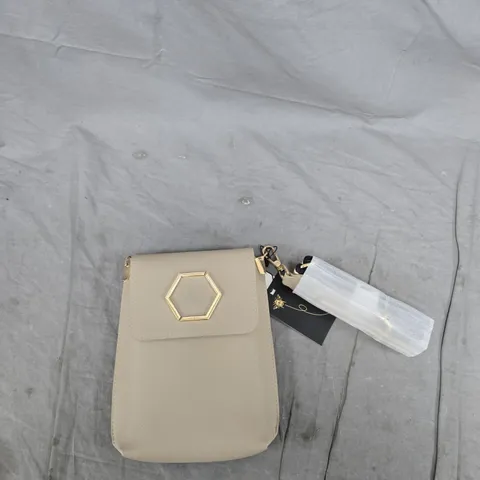 BEIGE CROSSBODY BAG WITH GOLD HEXAGON EMBLEM – HANDBAG