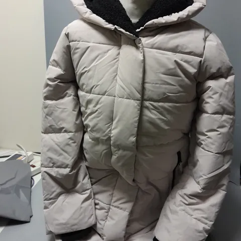 CENTIGRADE FLEECE LINED PADDED JACKET IN DUSTY PINK SIZE M