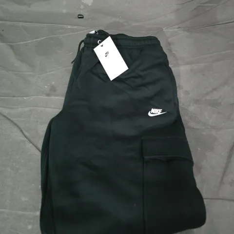 NIKE BLACK JOGGERS - SIZE M 