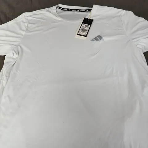 ADIDAS RUNNING TEE - SIZE M
