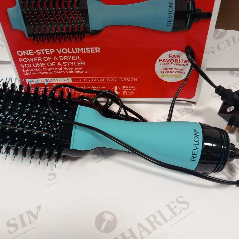 BOXED REVLON ONE STEP VOLUMISER