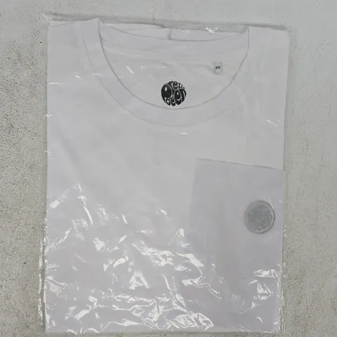 BAGGED PRETTY GREEN SHORT SLEEVE T-SHIRT IN WHITE SIZE XXL