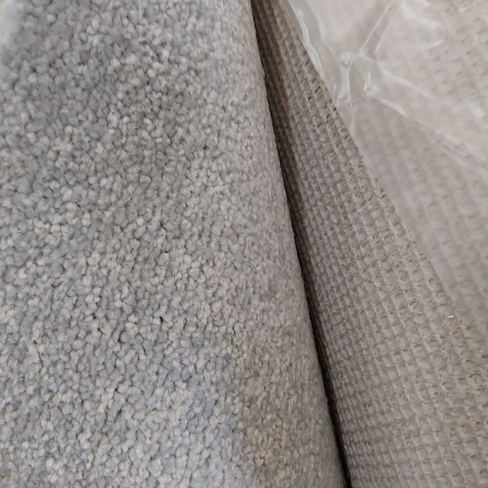 ROLL OF QUALITY HEARTLAND INKBERROW CARPET APPROXIMATELY 5M × 5M