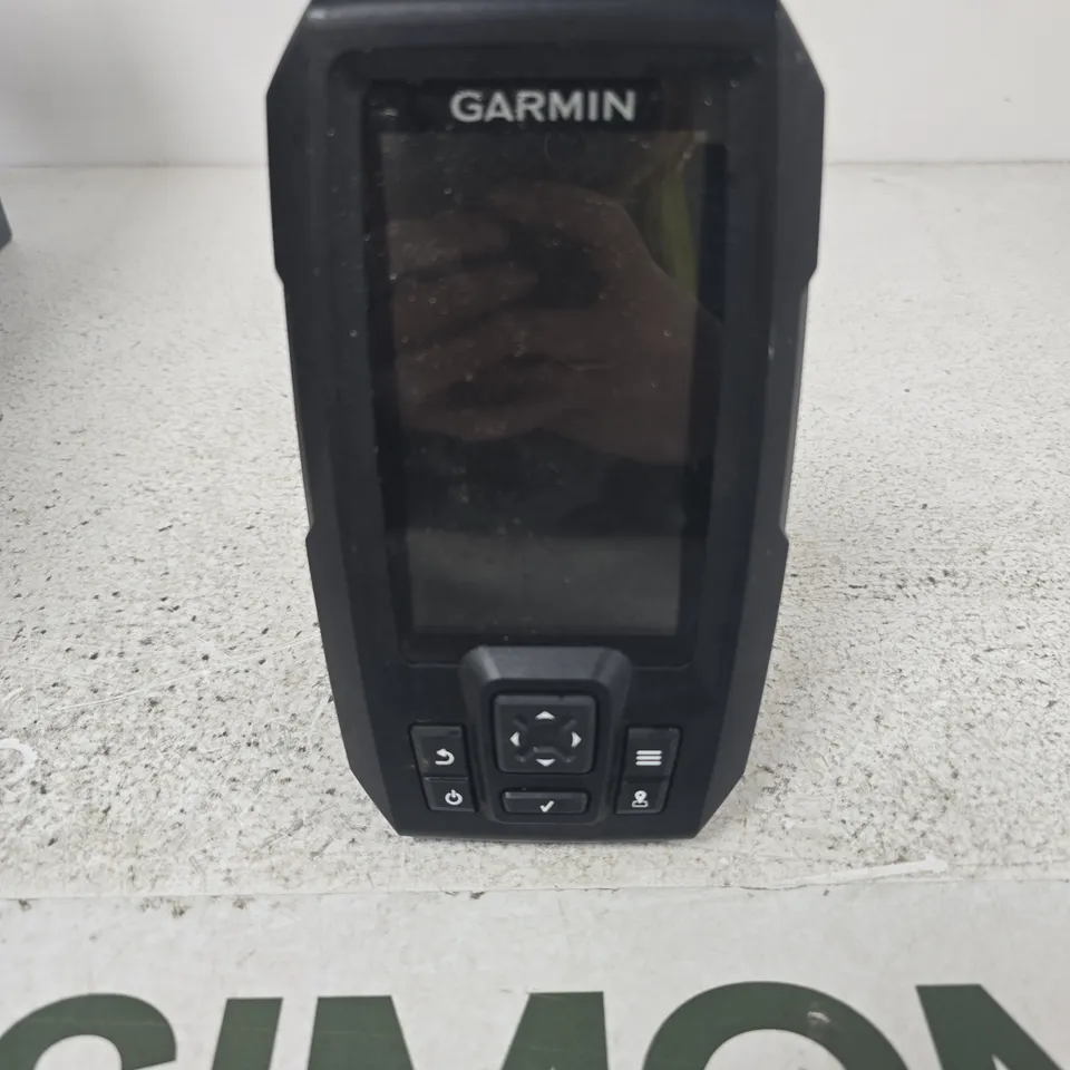 GARMIN STRIKER PLUS 4 FISHFINDER / SONAR, BUILT-IN DISPLAY