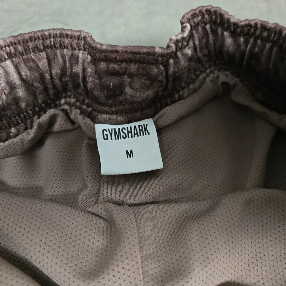 GYMSHARK LIFTING MESH 5" SHORTS – BROWN – SIZE M (REGULAR FIT)