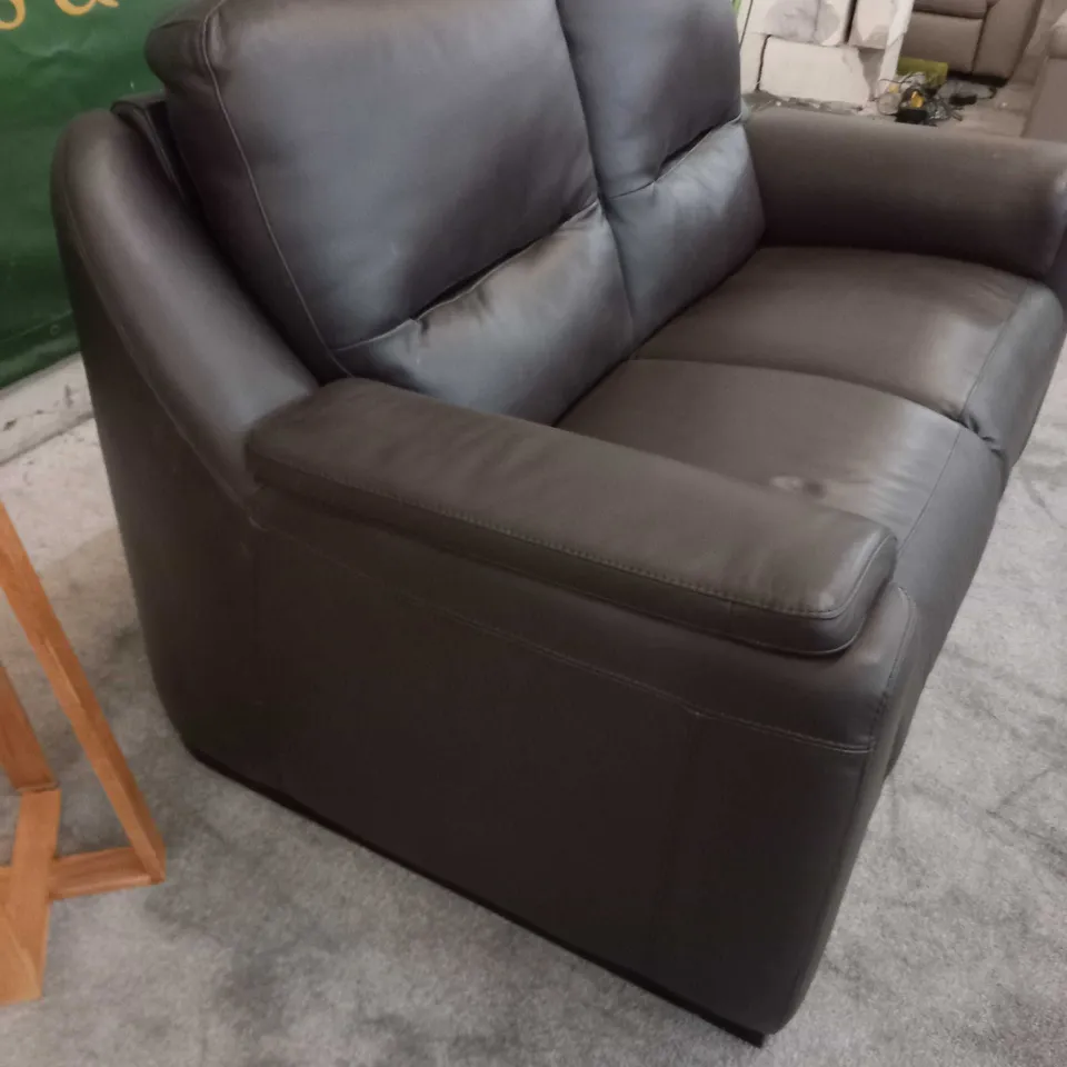 DESIGNER ITALIAN MADE AVOLA BROWN LEATHER LOVESEAT