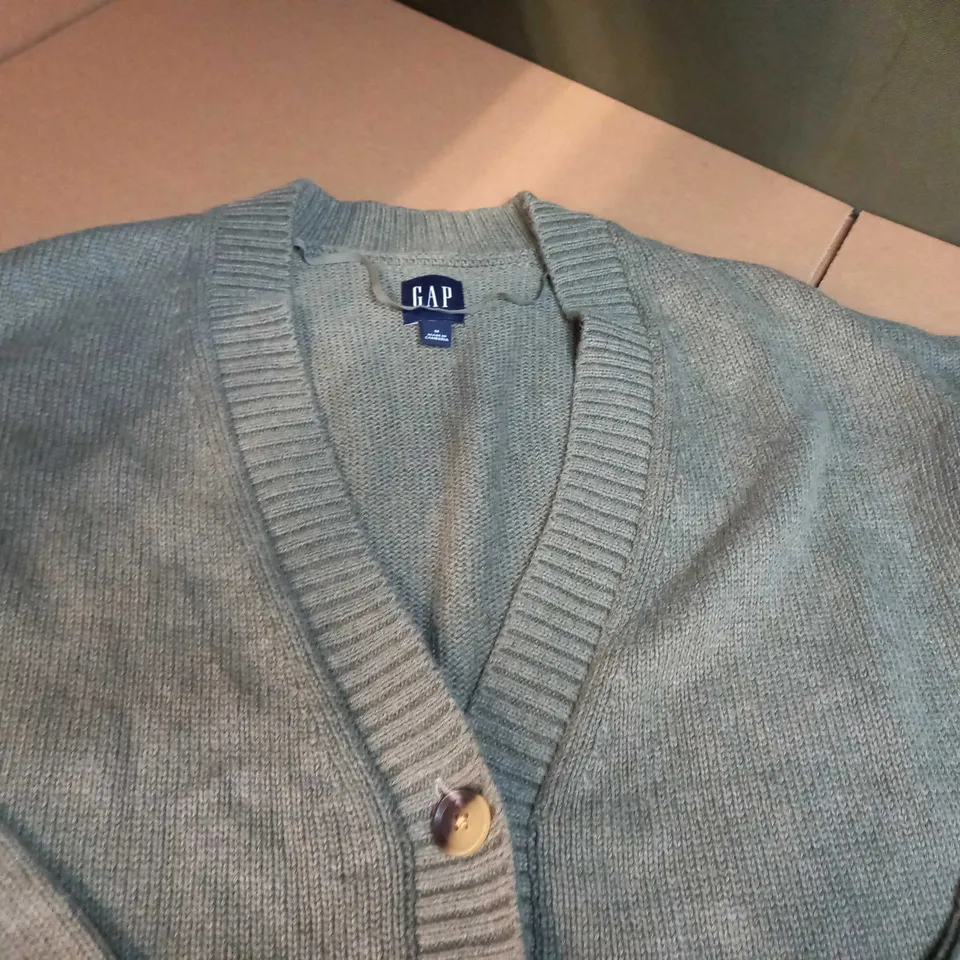 GAP KHAKI KNITTED V NECK CARDIGAN - MEDIUM