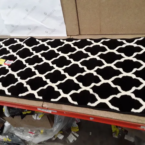 TEXAS RUNNERS GEOMETRIC AREA RUG 150×60CM