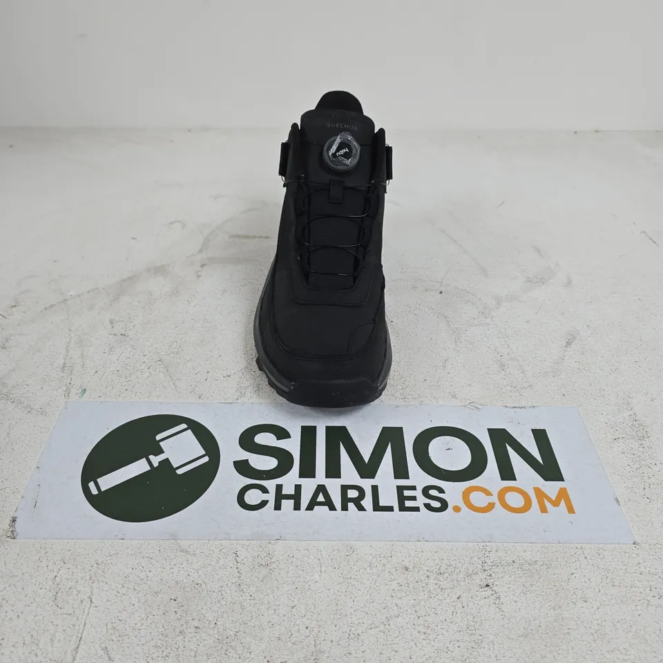 UNBOXED PAIR OF DECATHLON QUECHUA WATERPROOF WALKING BOOTS IN BLACK - UK 8.5