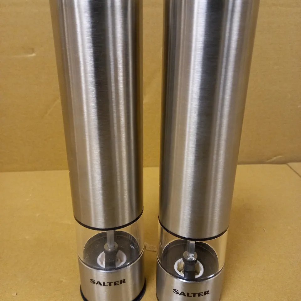 SALTER ELECTRIC SALT AND PEPPER MILL GRINDER SET 