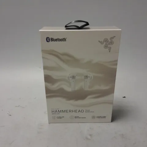 BOXED RAZER HAMMERHEAD EARBUDS IN WHITE