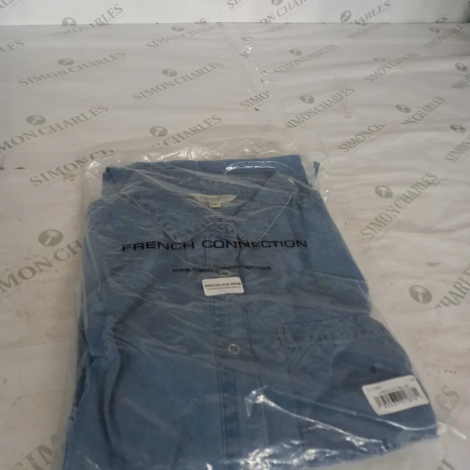 FRENCH CONNECTION BUTTON S