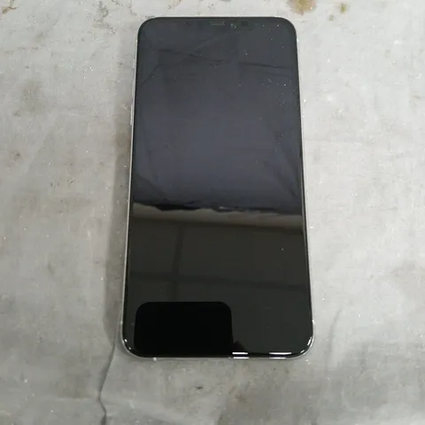 APPLE IPHONE 11 PRO MAX IN WHITE