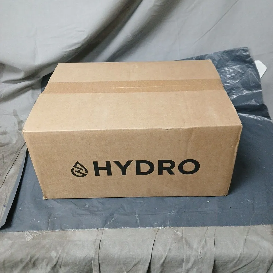 HYDRO V2 SPRAY BOTTLE SET – 2 BOTTLES (RED & GREEN) WITH BOX