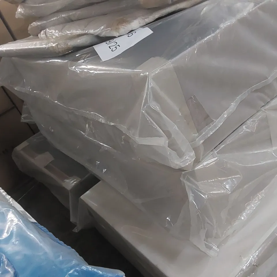 PALLET CONTAINING APPROXIMATELY 4x DIVAN BASE PARTS, 7x ASSORTED HEADBOARDS