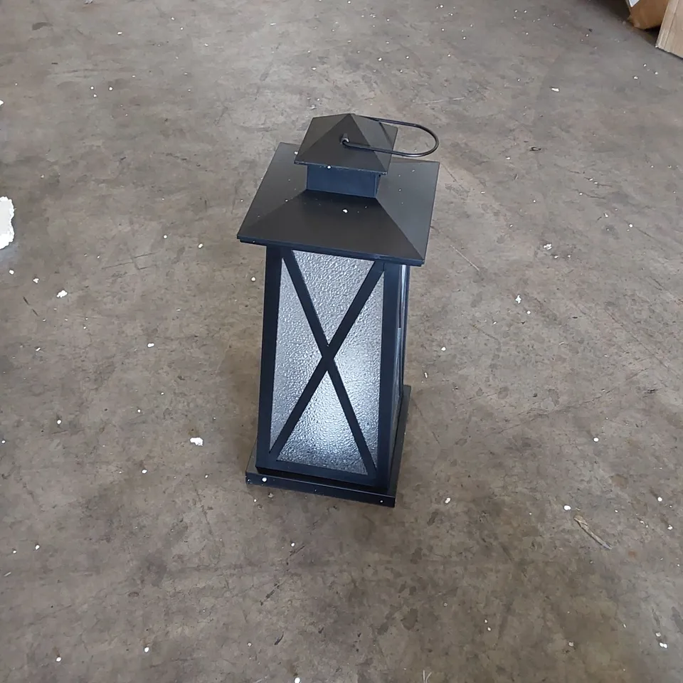 BOXED HOME2GARDEN LED LANTERN