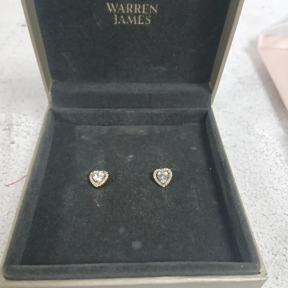 WARREN JAMES GOLD-TONE HEART-SHAPED STUD EARRINGS – PAIR WITH CLEAR STONES