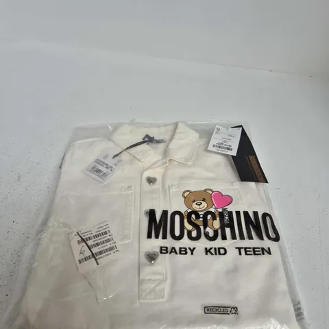 MOSCHINO WHITE POLO SHIRT WITH LOGO PRINT – 8 YEARS