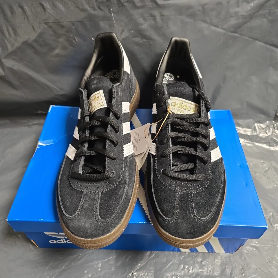 ADIDAS HANDBALL SPEZIAL SNEAKERS - BLACK SUEDE, UK 6
