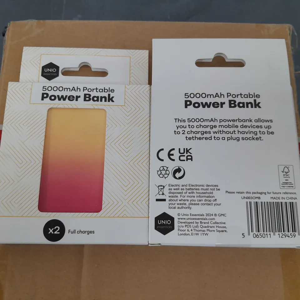 LOT OF 40 BOXED BRAND NEW 5000MAH POWERBANKS - OMBRE