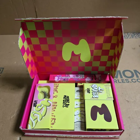 MADE BY MITCHELL EXPECT THE UNEXPECTED BEAUTY GIFT BOX