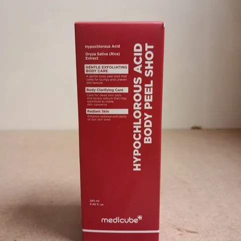 MEDICUBE HYPOCHLOROUS ACID BODY PEEL SHOT (280ML)