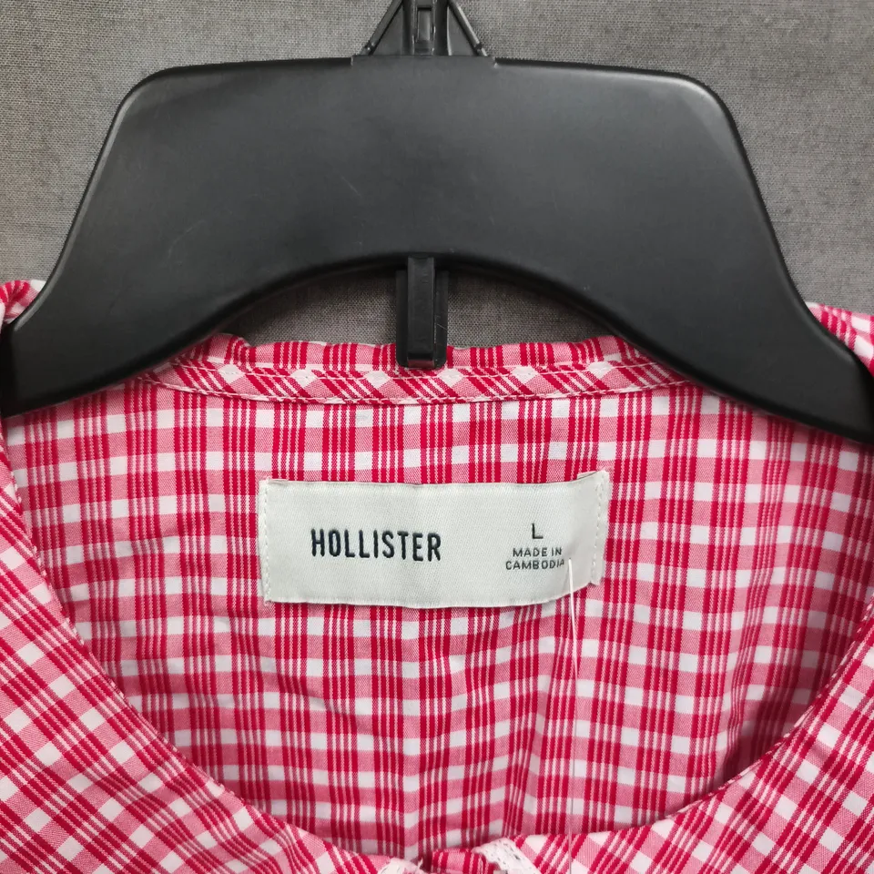 HOLLISTER RED GINGHAM BLOUSE – WOMEN'S TOP, SIZE L