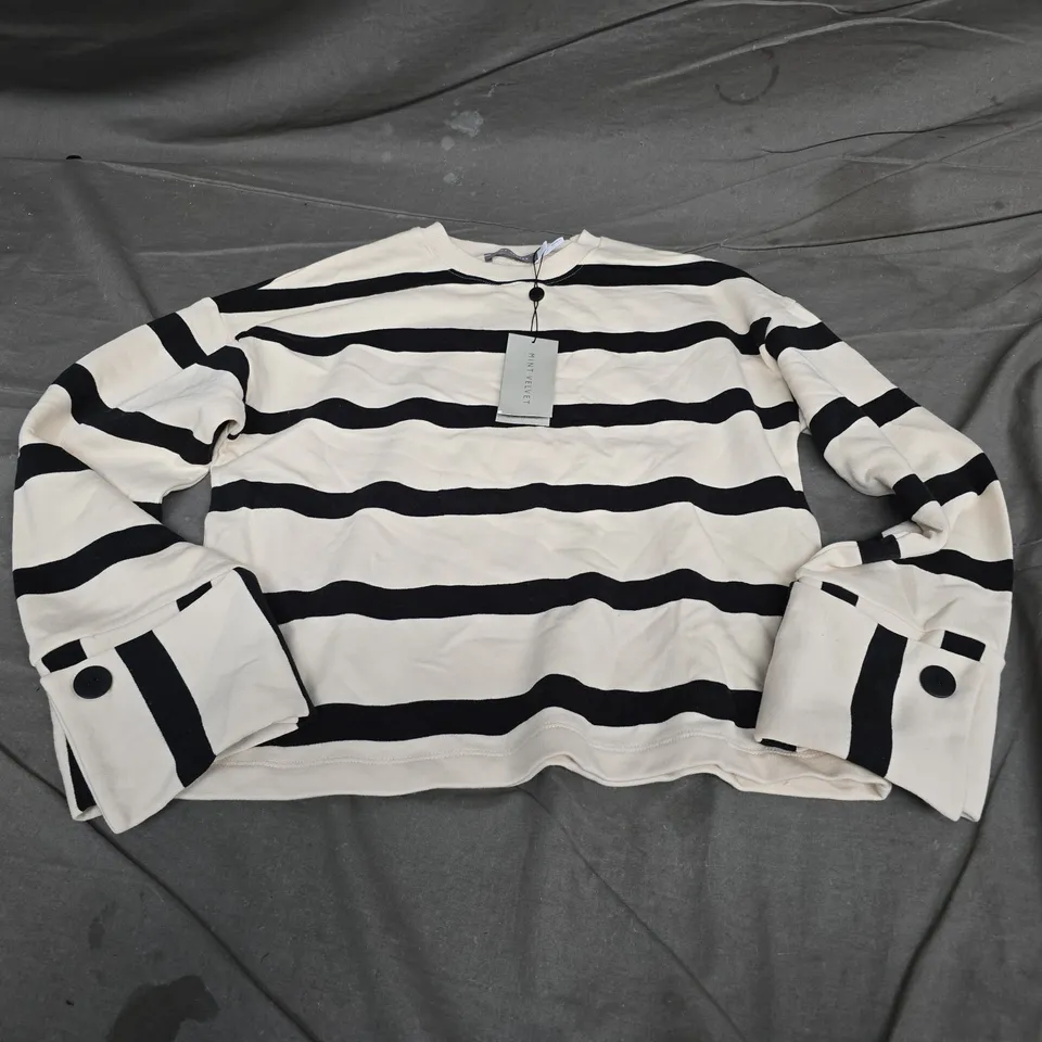 MINT VELVET STRIPED KNIT SWEATER – CREAM & BLACK, SIZE S