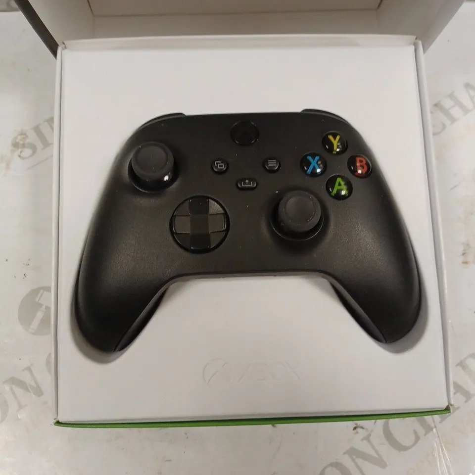 OFFICIAL XBOX SERIES X/S CARBON BLACK WIRELESS CONTROLLER