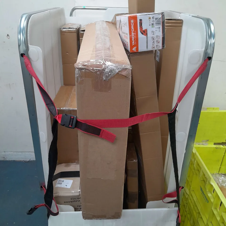 CAGE OF ASSORTED ITEMS TOO INCLUDE YARDFORCE TRIMMER , TREE LIGHTS , TOUCH CONTROL TABLE LAMP , ETC