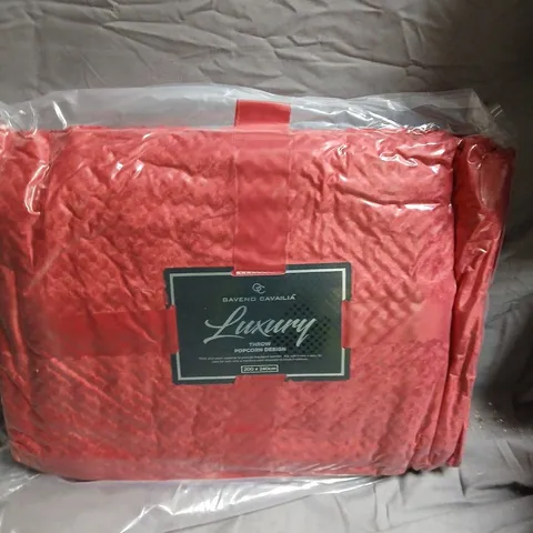 GAVENO CAVAILIA LUXURY THROW – RED POPCORN DESIGN TEXTURED THROW, 200 X 240 CM 