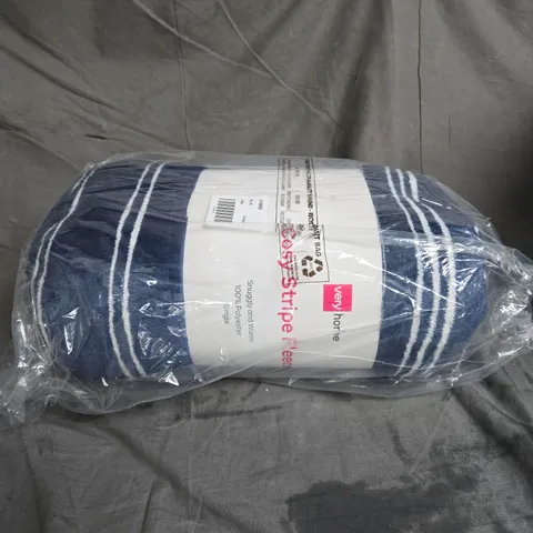 VERYHOME COSY STRIPED FLEECE IN BLUE SIZE SINGLE