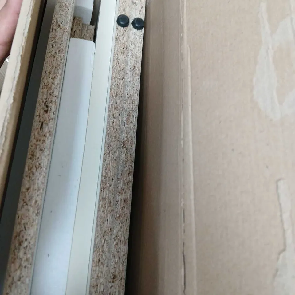 FLAT-PACK FURNITURE COMPONENTS – BOXED SET (UNASSEMBLED)