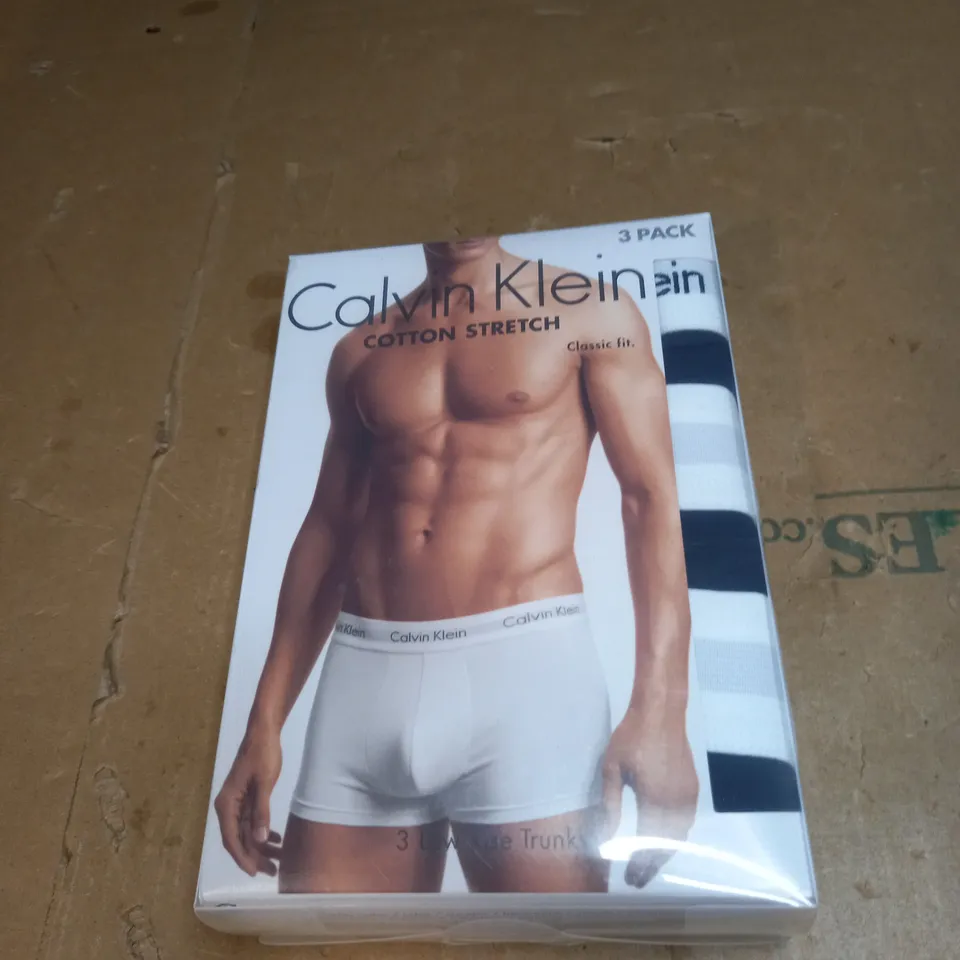 BOX OF 3 CALVIN KLEIN COTTON STRETCH LOW RISE TRUNKS SIZE L 