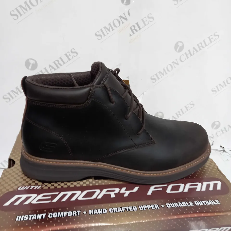 BOXED SKECHERS USA LEATHER BOOTS, CHOCOLATE - SIZE 9