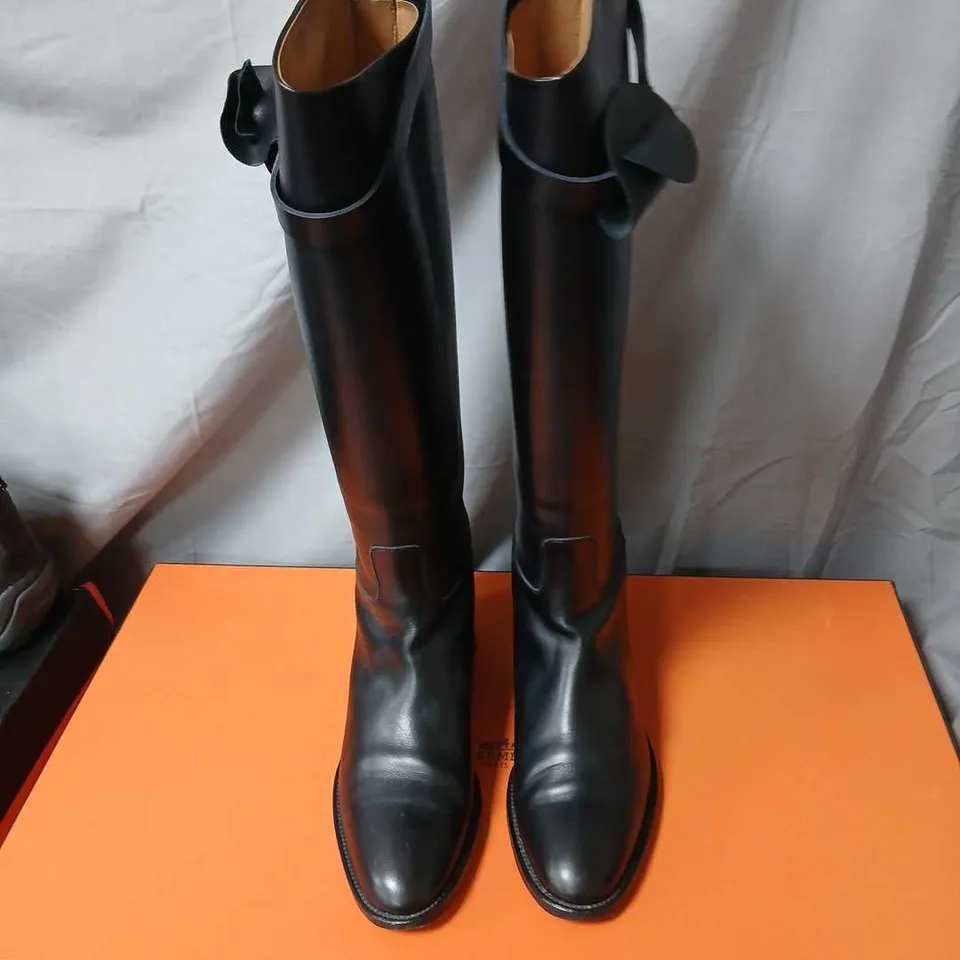 HERMÈS BLACK LEATHER KNEE-HIGH BOOTS – BOXED SIZE EU 37